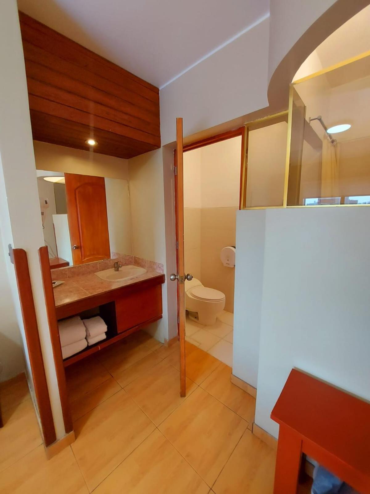 Hotel Epiqus 3*