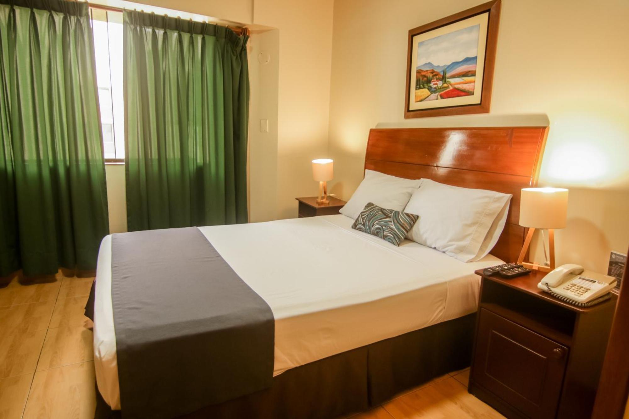 Hotel Epiqus 3*
