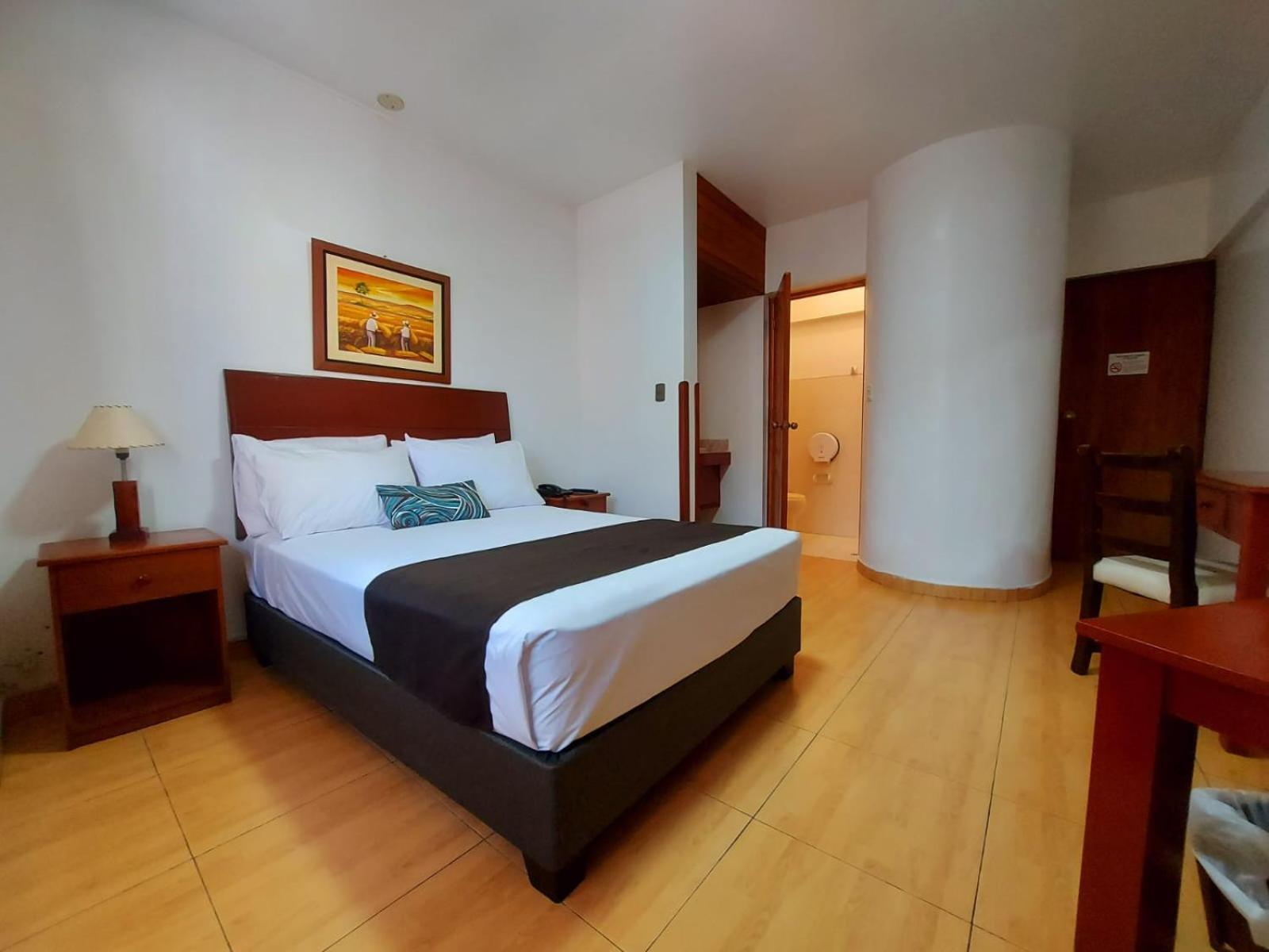 Epiqus 3* Lima